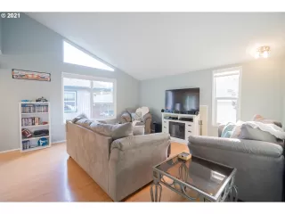 Photo #1: 21340183 Listing