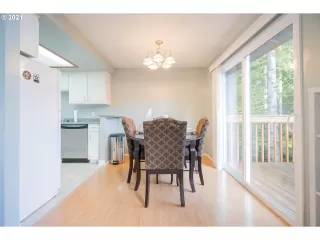 Photo #5: 21340183 Listing