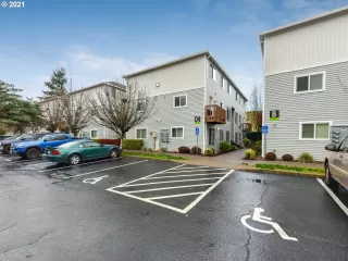 Photo #2: 21340884 Listing