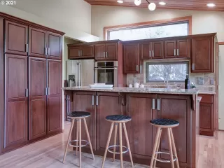 Photo #6: 21342093 Listing 