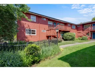 Photo #1: 21342101 Listing 