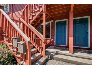 Photo #2: 21342101 Listing 