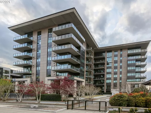 MLS: 21342532 Condo For Sale