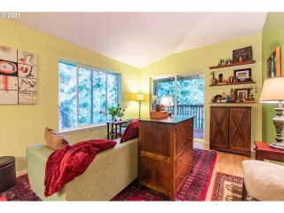 Photo #5: 21343150 Listing