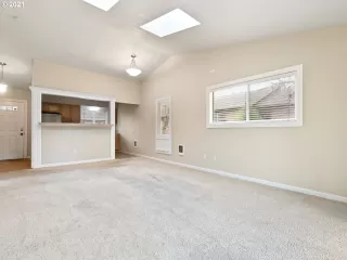 Photo #2: 21343395 Listing