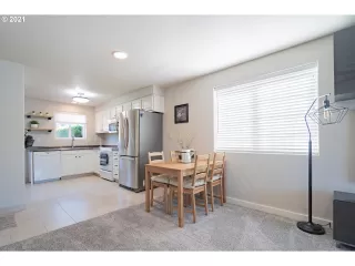 Photo #3: 21343783 Listing