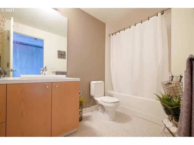 MLS: 21344091 Condo For Sale