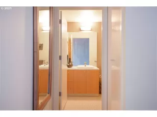 Photo #3: 21344091 Listing