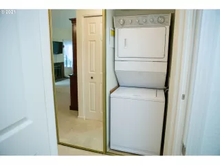 Photo #6: 21344300 Listing 