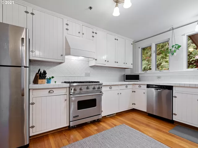 MLS: 21344847 Condo For Sale