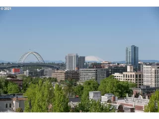 Photo #3: 21345188 Listing