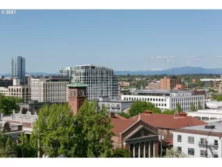 Photo #4: 21345188 Listing