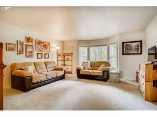 Photo #3: 21346725 Listing