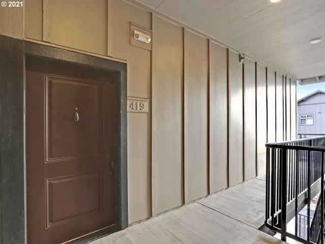 MLS: 21346794 Condo For Sale