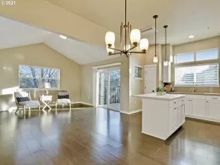 Photo #3: 21346794 Listing