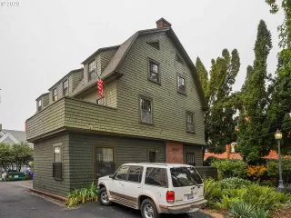 Photo #1: 21347267 Listing