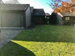 Photo #1: 21347702 Listing