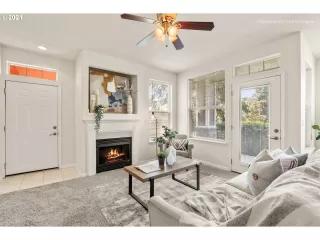 Photo #6: 21348604 Listing