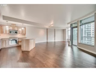 Photo #4: 21348754 Listing 