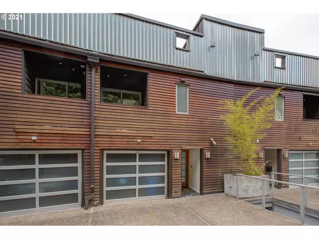 MLS: 21349572 Condo For Sale