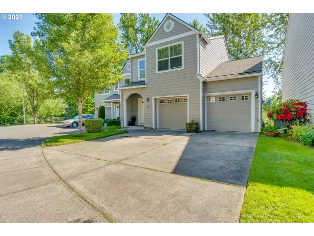 MLS: 21349901 Condo For Sale