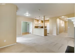 Photo #1: 21349901 Listing