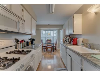 Photo #1: 21350155 Listing 