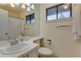 Photo #6: 21350155 Listing 