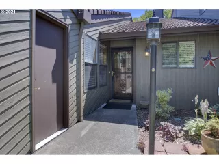 Photo #2: 21350354 Listing