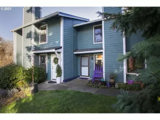 Photo #2: 21350768 Listing