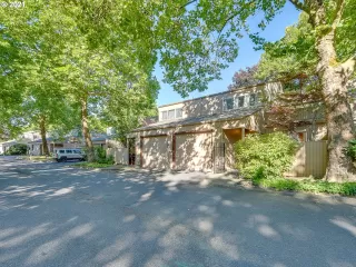 Photo #1: 21351276 Listing 