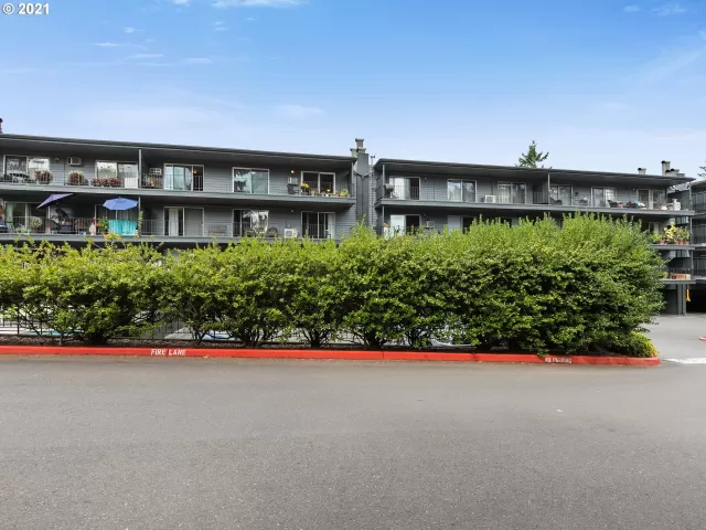 MLS: 21351363 Condo For Sale