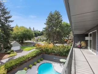 Photo #3: 21351363 Listing