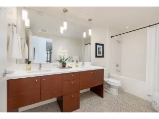 Photo #3: 21351591 Listing 