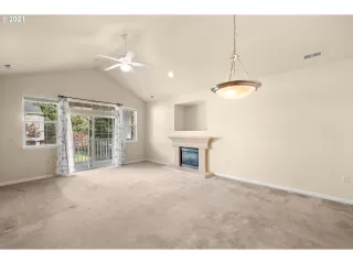 Photo #3: 21352166 Listing 