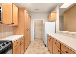 Photo #6: 21352166 Listing 