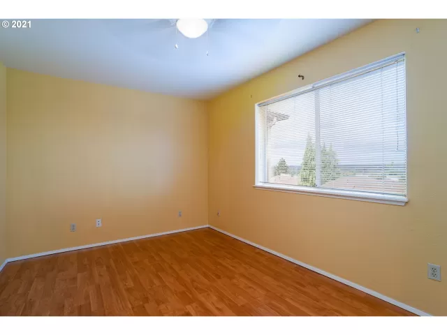 MLS: 21352566 Condo For Sale