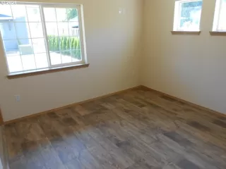 Photo #2: 21353367 Listing