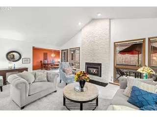 Photo #2: 21354960 Listing 