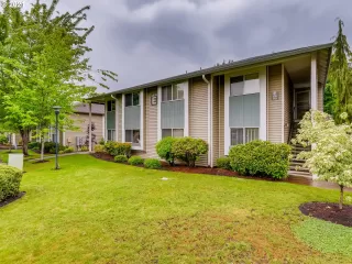 Photo #2: 21355068 Listing