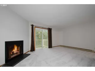 Photo #3: 21356484 Listing 