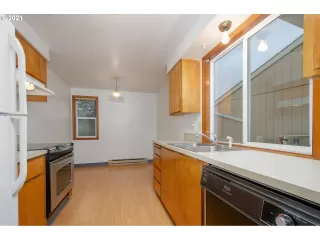 Photo #6: 21356484 Listing 