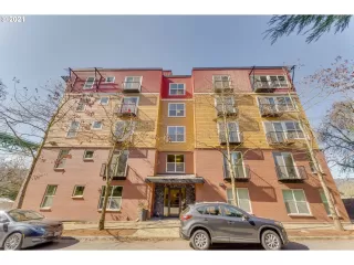 Photo #5: 21356910 Listing