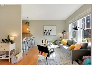 Photo #5: 21357547 Listing 