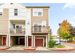 Click for more information on MLS # 21357617 : 15522 SW DONNA CT More Details about MLS # 21357617 : 15522 SW DONNA CT