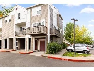 Photo #2: 21357617 Listing