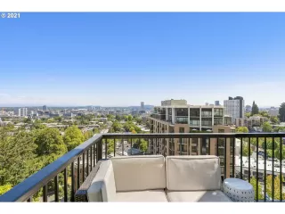 Photo #4: 21358114 Listing 