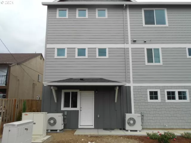 MLS: 21358760 Condo For Sale