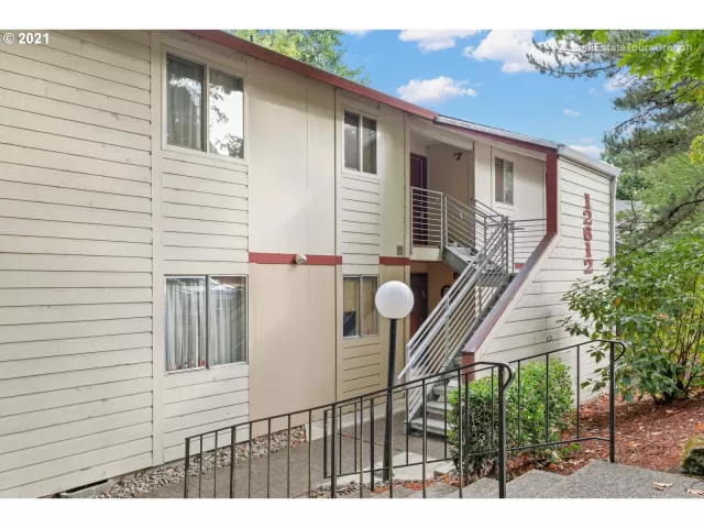 MLS: 21359093 Condo For Sale