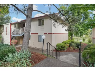 Photo #1: 21359093 Listing 